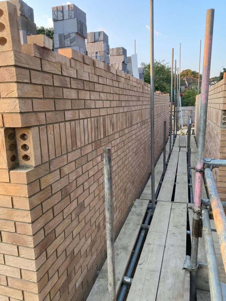 New Build in Grand Dr London SW20