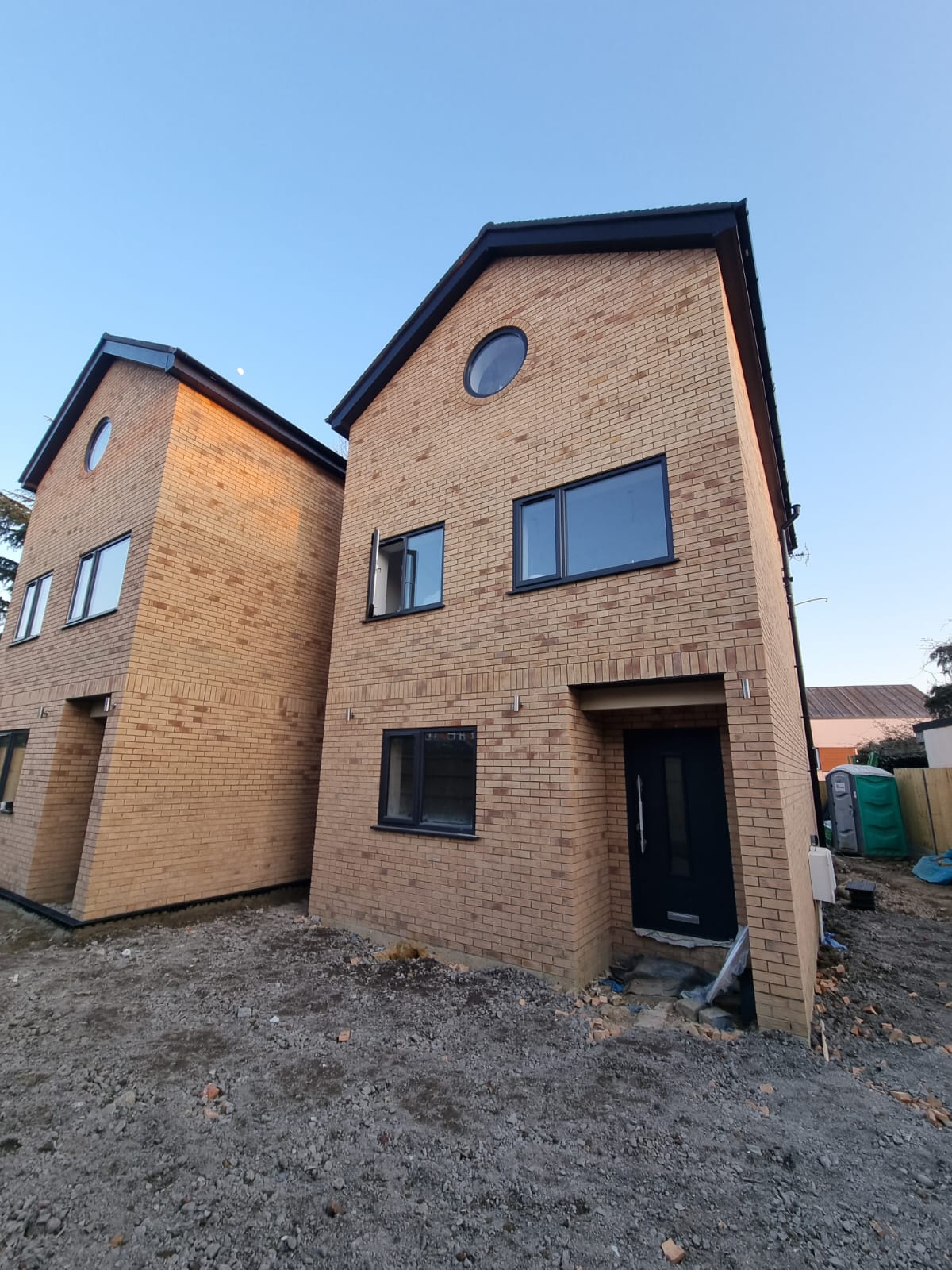 New Build in Grand Dr London SW20